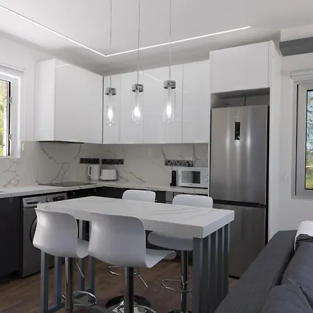 Σπίτι διακοπών Phaedrus Living Palaiomylos Forest